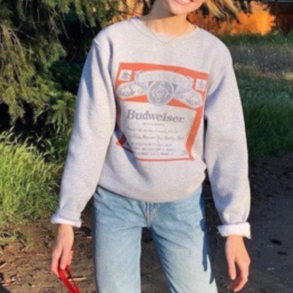 UO sweatshirt